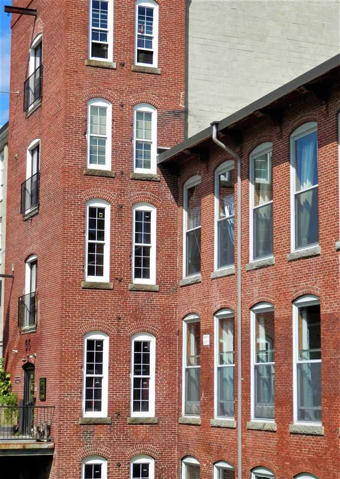 Sold 125 Main Street, 58, Newmarket, NH 03857 2 Beds / 2 Full Baths