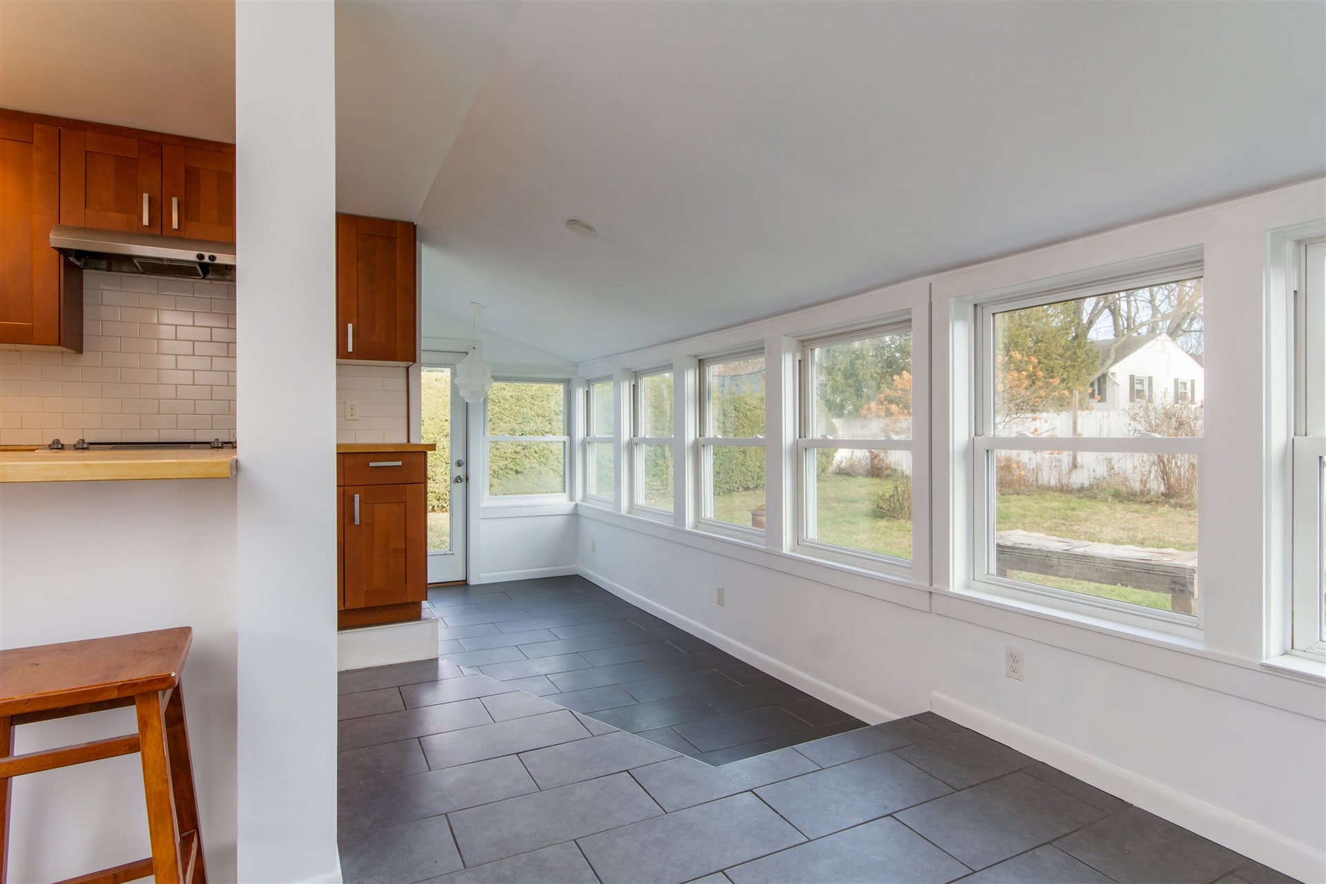 Sold 16 Bittersweet Lane, Burlington, VT 05401 3 Beds / 2 Full Baths