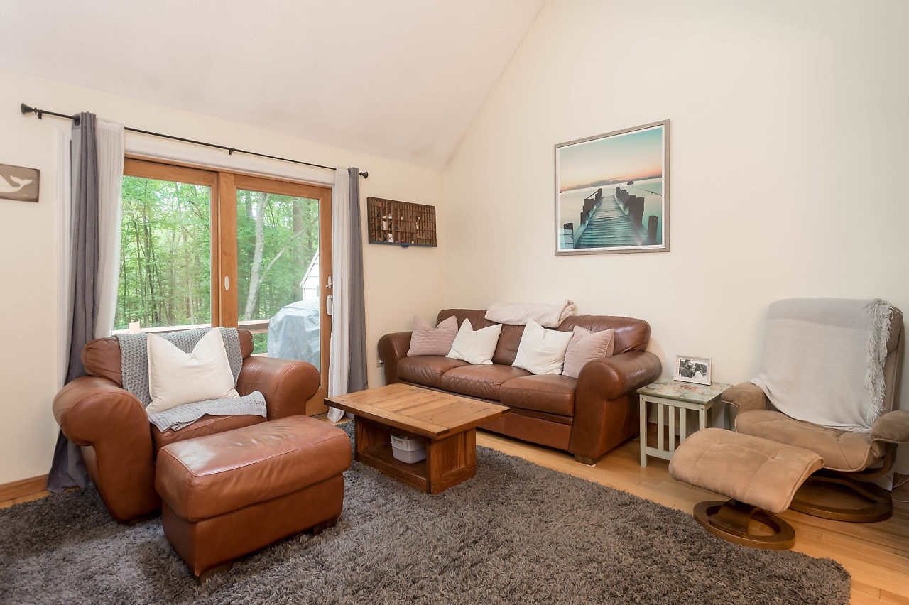 Sold 38 Balmoral Drive, 38, Stratham, NH 03885 1 Bed / 1 Full Bath