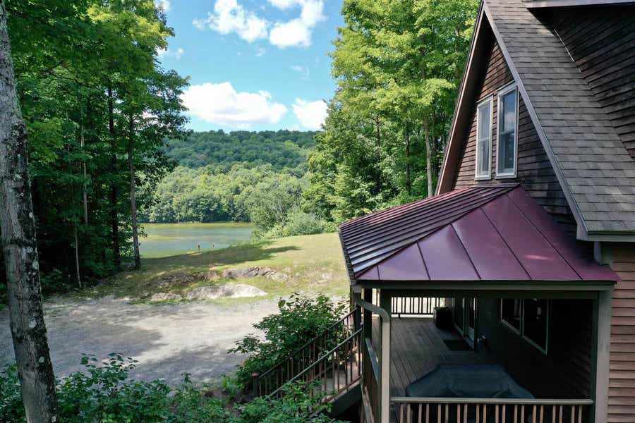 Vermont Waterfront Homes for Sale