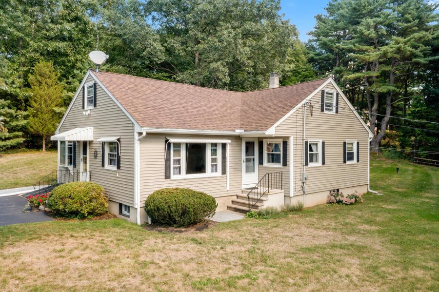 Faith Clarke Amesbury Stone Ridge Properties