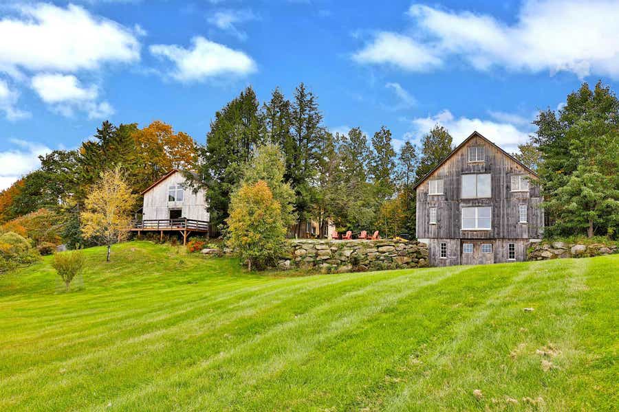 Vermont Waterfront Homes for Sale