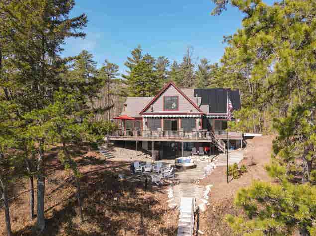 Chelmsford, MA Office & Realtors LAER Realty Partners