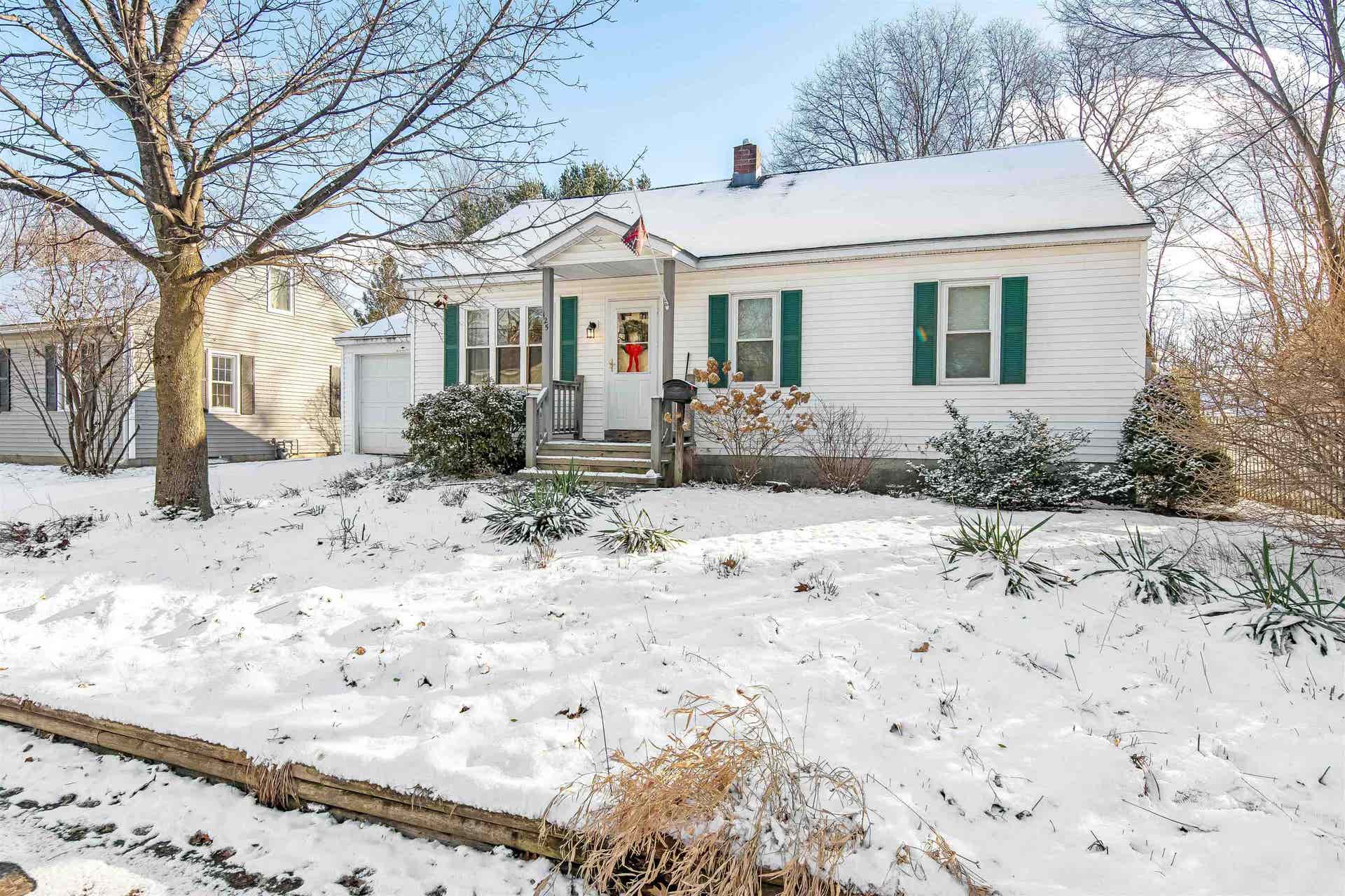 For Sale 125 Woodbury Road, Burlington, VT 05408 3 Beds / 1 3/4 Bath