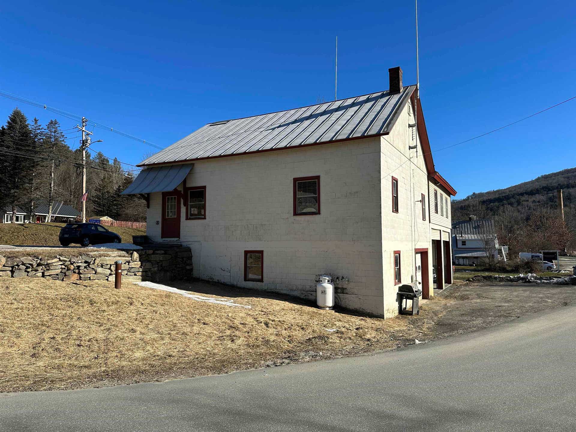 7392 Us Route 4, Bridgewater, VT 05034