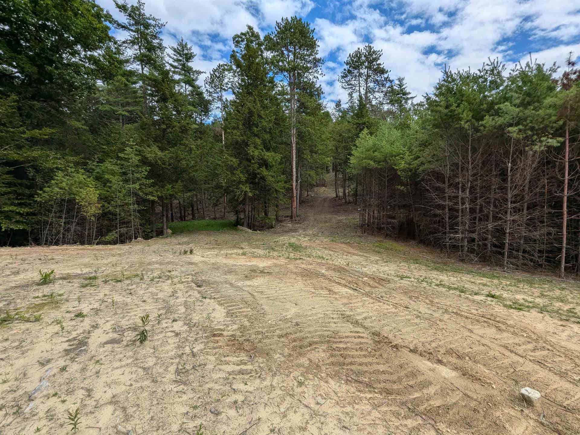 E 27 Greenville Road, Wilton, NH 03086